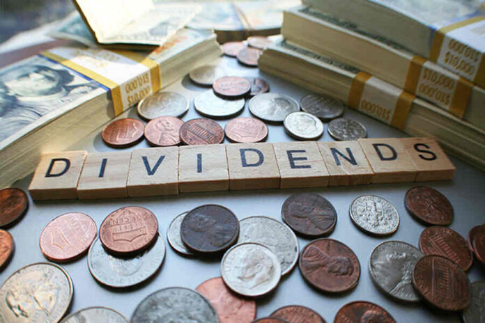 Dividend Investment Benefits, How to Maximize Dividend Income, Double Benefit from Dividends, Stock Market Dividend Strategy, Dividend Profits Explained, Ex-Dividend Trading, Dividend Income Tips, Shareholder Dividend Returns, Investing for Dividend Income, Dividend Yield and Stock Returns, Maximize Profit from Dividends, Dividend Distribution Explained, Dividend Strategy for Investors, Stock Dividends Double Benefit, Understanding Dividend Payouts,